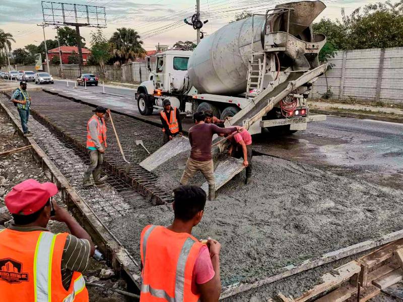 LABOR. Los trabajos están próximos a finalizar en el bulevar.