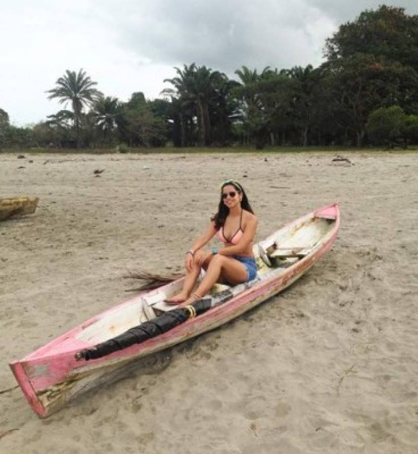 Esta expedición de mujeres fue concebida por Emily Penn, una navegante británica convencida de que el plástico tiene un impacto tóxico en la salud, especialmente de las mujeres.