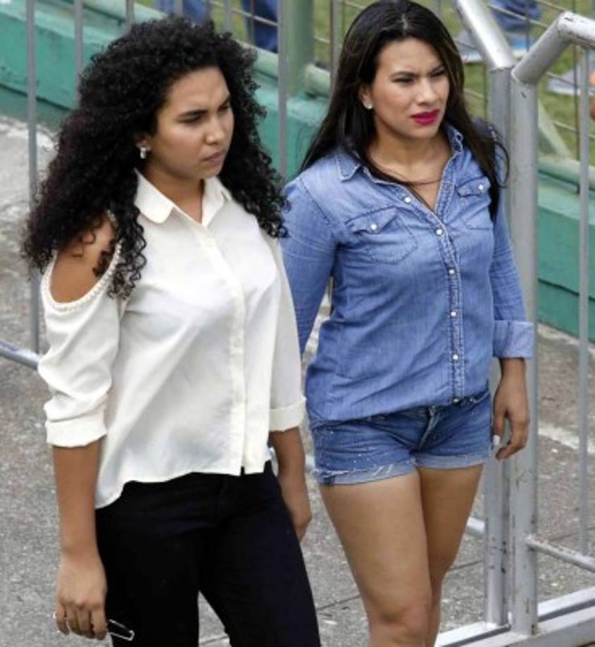 El estadio Yankel Rosenthal siempre acoge bellas chicas.