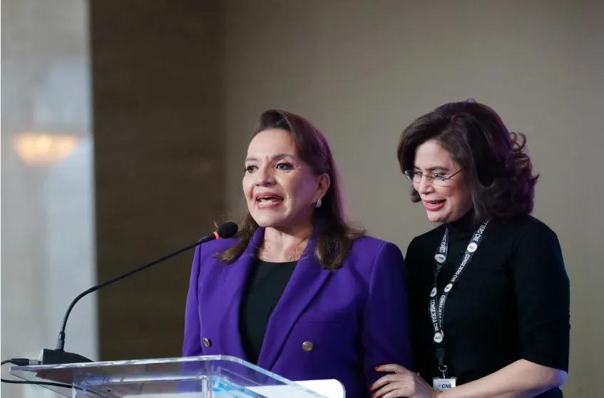 Xiomara Castro autoriza a Rixi Moncada realizar compras directas