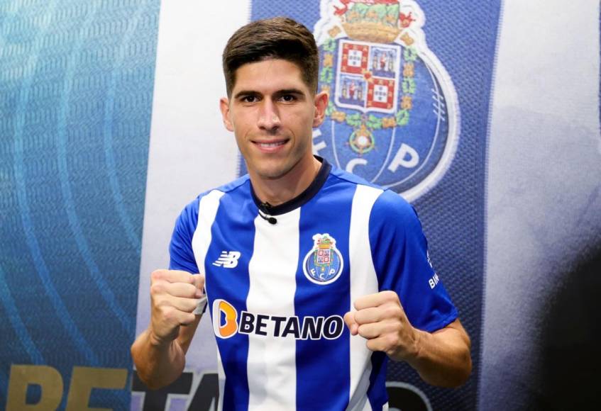 El delantero español Fran Navarro se convierte en nuevo futbolista del Porto. Firma un contrato por cinco temporadas, hasta junio de 2028. El Valencia se lleva un 20% del traspaso.