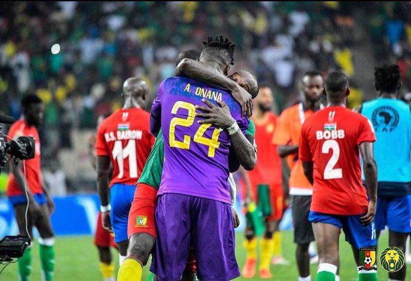 El portero Onana abandona la concentración de Camerún en el Mundial tras negarse a cambiar su estilo de juego. Increíble pero cierto.