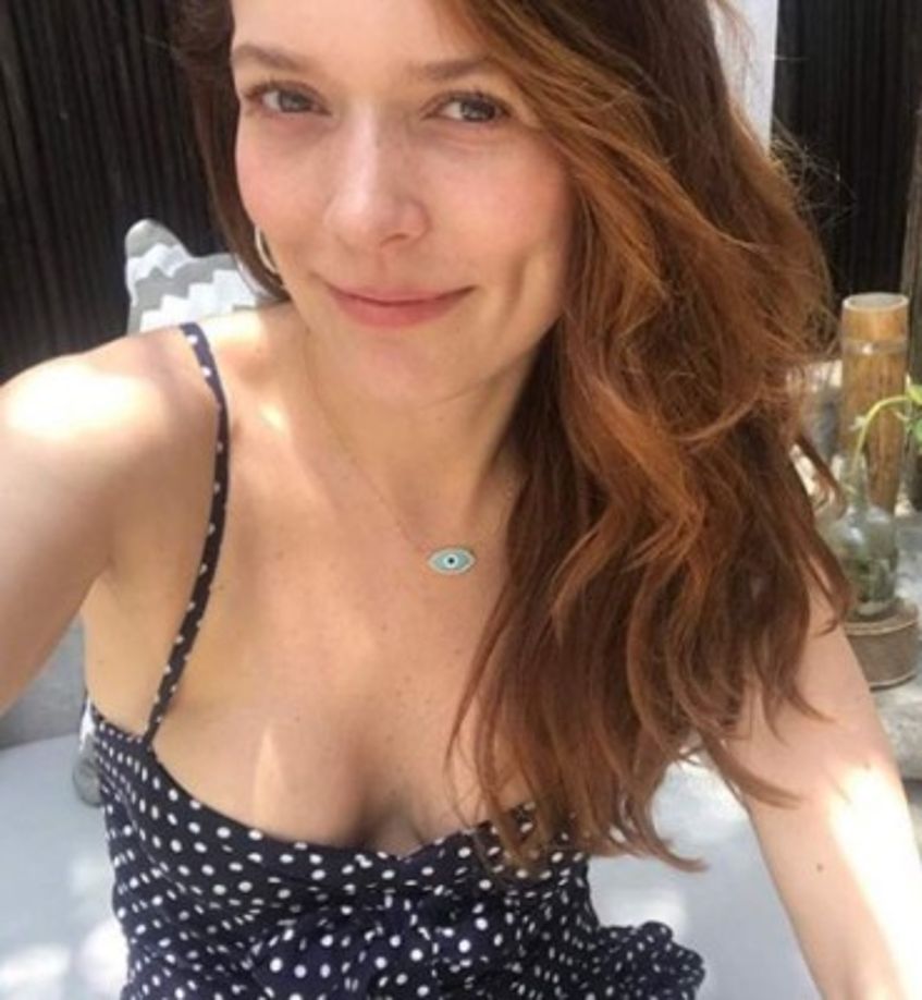 Ahora mismo la telenovela 'Nuevo rico, nuevo pobre' se transmite por Chocolate Novelas.