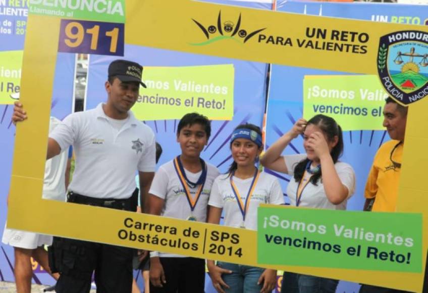 Cada participante dio una aportación de 100 lempiras que serán destinados a la fundación que atiende solo en San Pedro Sula a más de 800 pacientes.