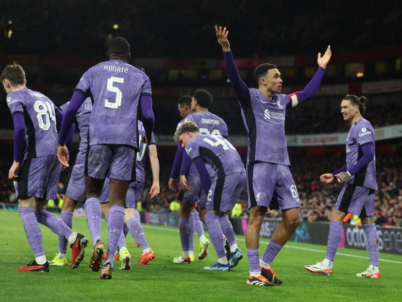 Liverpool agranda el bache del Arsenal y los elimina de la FA Cup