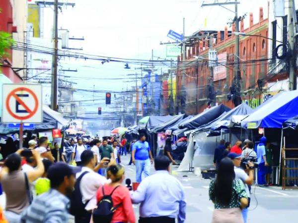 <b>Uno de los grandes retos para las autoridades municipales sigue siendo el orden en el centro.</b>