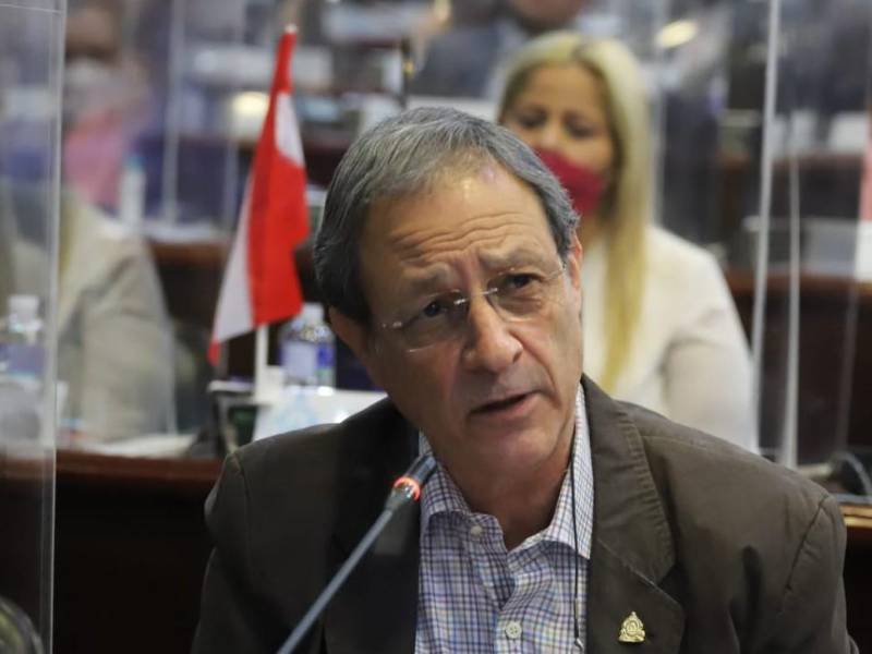 Mauricio Villeda es diputado del Partido Liberal de Honduras.