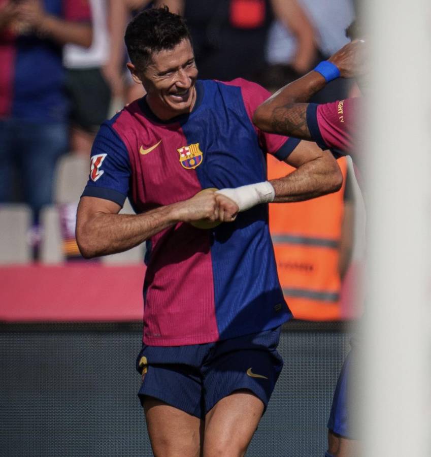 Lewandowski no falló a su cita con el gol y ya suma cuatro tantos en LaLiga.