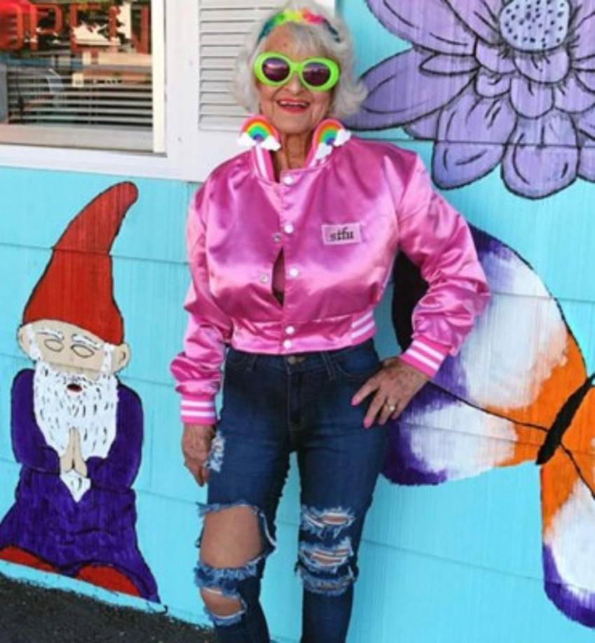 La abuela tiene 8 nietos y tres bisnietos.