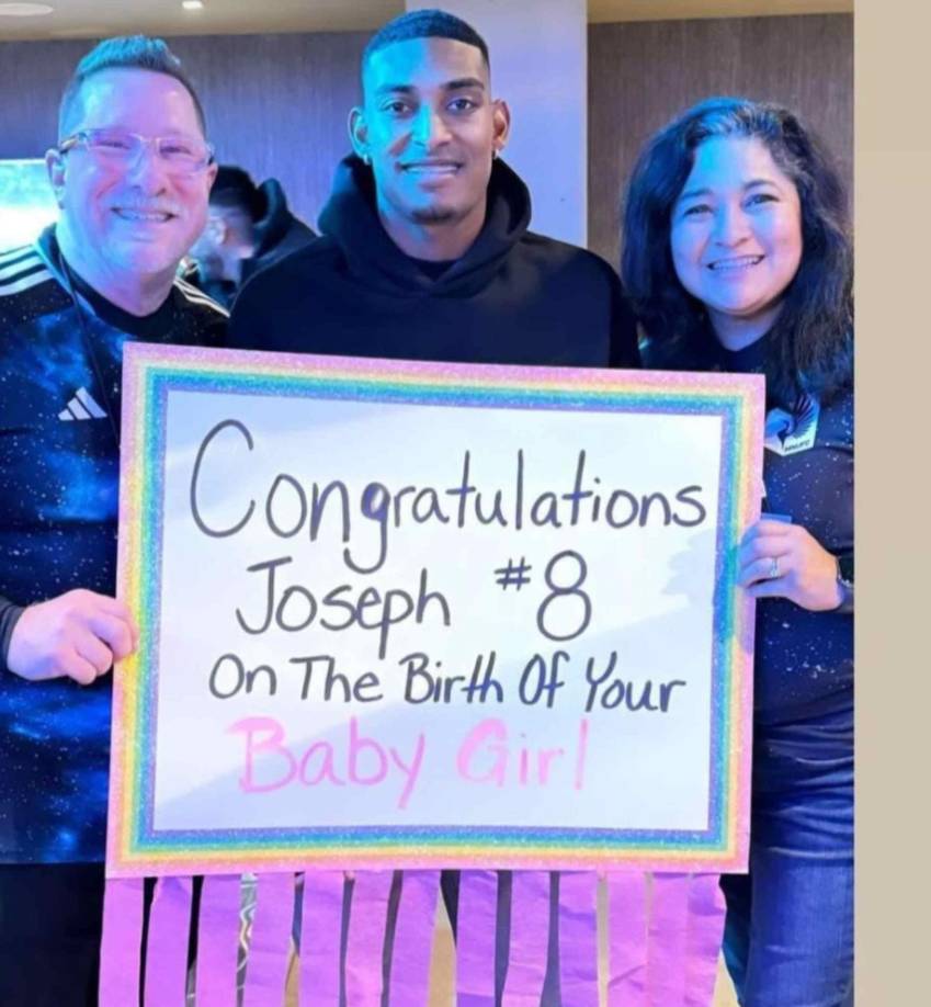 Joseph ha sido felicitado por convertirse en padre y destacar con el Minnesota United. Cabe resaltar que estará en la nómina de Honduras para los duelos ante México.