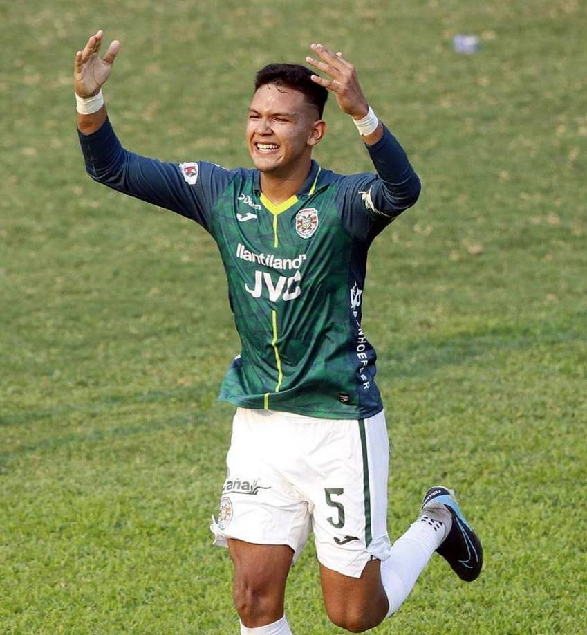 Luis Vega - Diario La Prensa ha conocido que el defensor del Marathón de 21 años de edad será nuevo fichaje del Motagua una vez concluya su participación con los verdes en el Clausura 2023. Será el cuarto refuerzo de los azules tras Carlos Argueta, Denis Meléndez y Ricky Zapata.