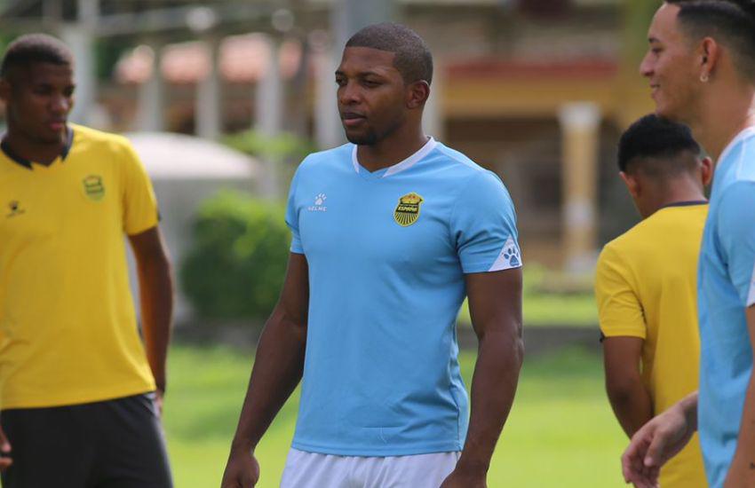 Buba López rechaza oferta del Real España y sigue sin equipo