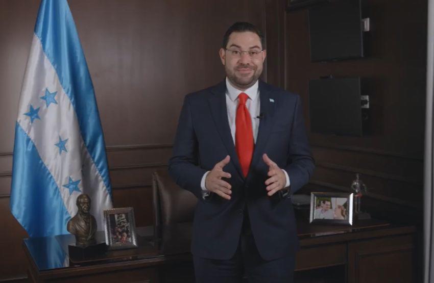 Jorge Cálix lanza precandidatura presidencial