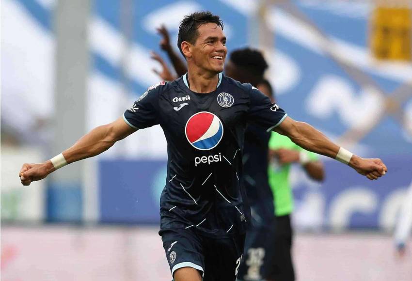 El delantero paraguayo Roberto Moreira se convertirá en nuevo refuerzo del Génesis de COmayagua. El exgoleador de Motagua firmaría por un año.