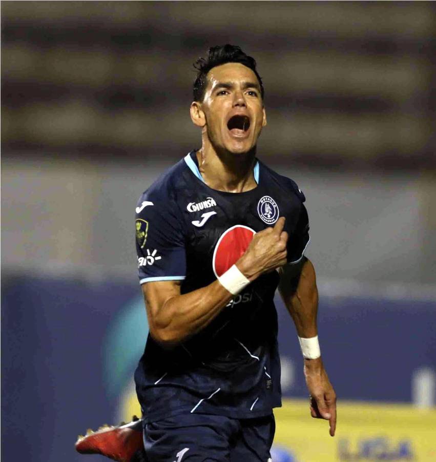 Roberto Moreira estuvo cinco años en el Motagua, ganando tres títulos para las vitrinas motagüenses.