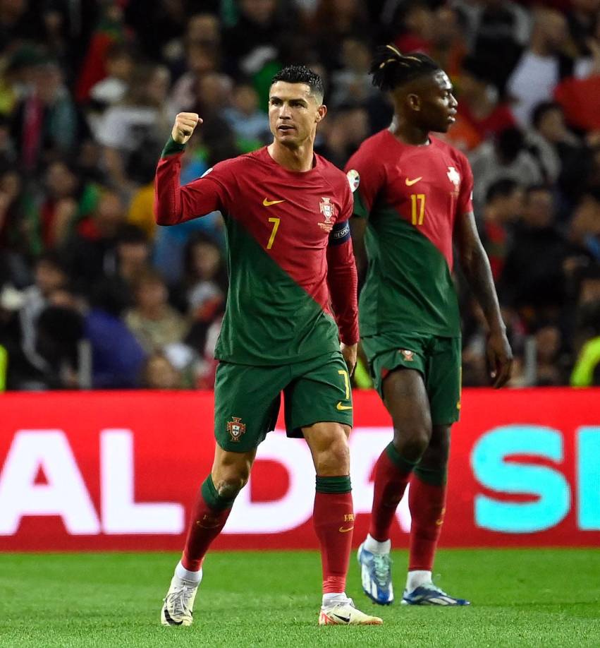 Con su doblete ante los eslovacos, Cristiano Ronaldo llegó a 126 goles en la Selección de Portugal.