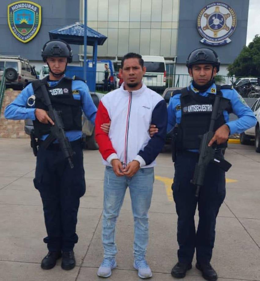 Este martes Rasquiña volvió a ser noticia y ahora con una acusación seria que incluye a una menor de edad y a la madre de esta.