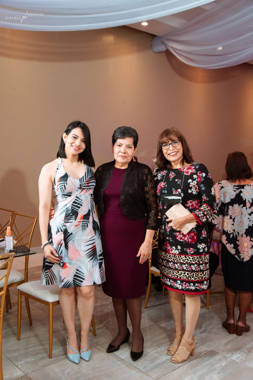 60 primaveras de Aracely Gonzalez