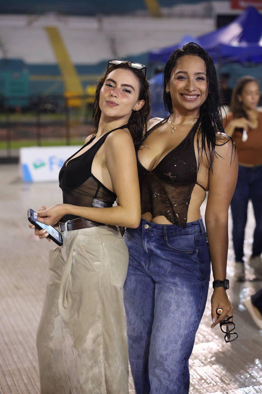 Hondureños bailaron hasta la media noche con Romeo Santos y Prince Royce