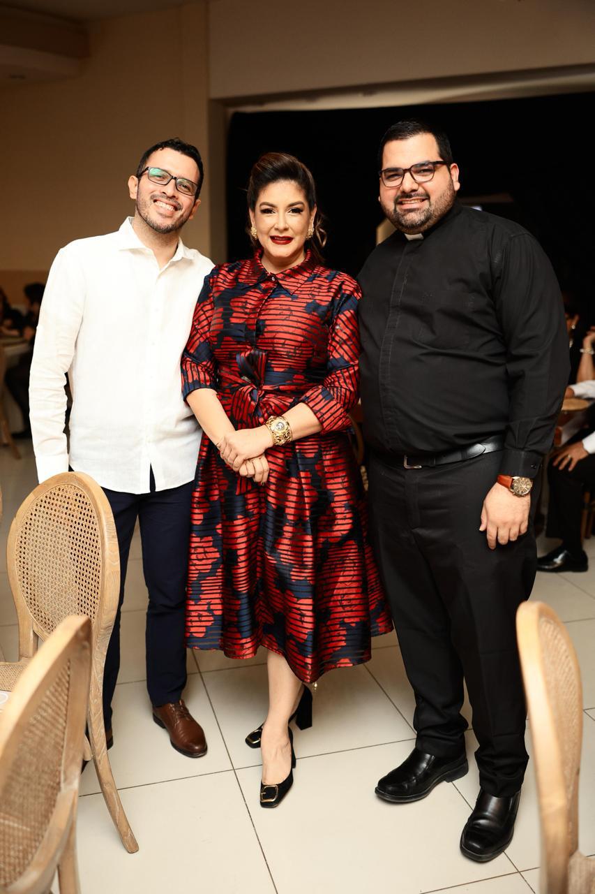 Una noche de cine, música y legado en honor a Roger D. Valladares