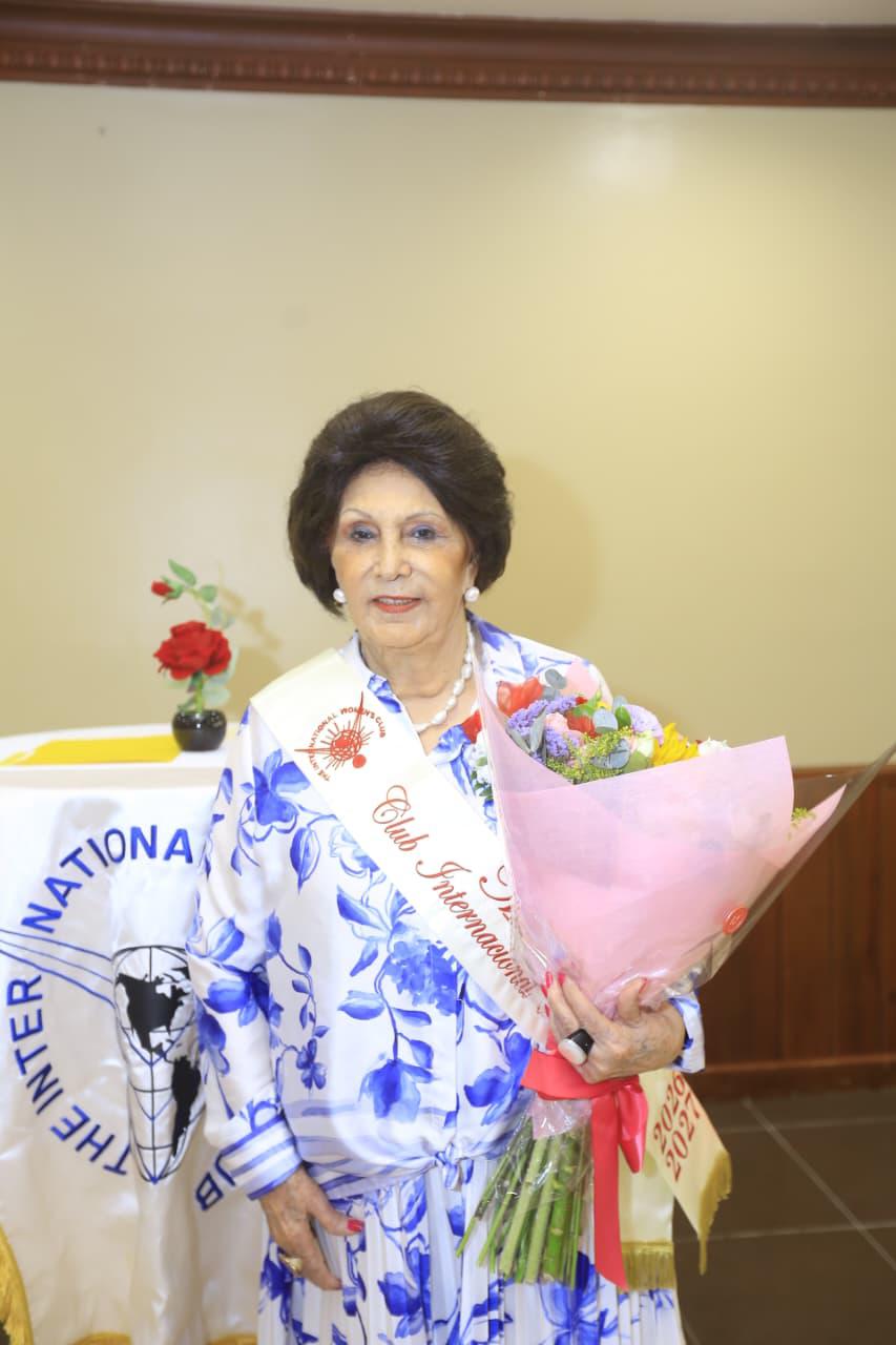 El Club Internacional de Mujeres celebra a la Mamá del Año, en SPS