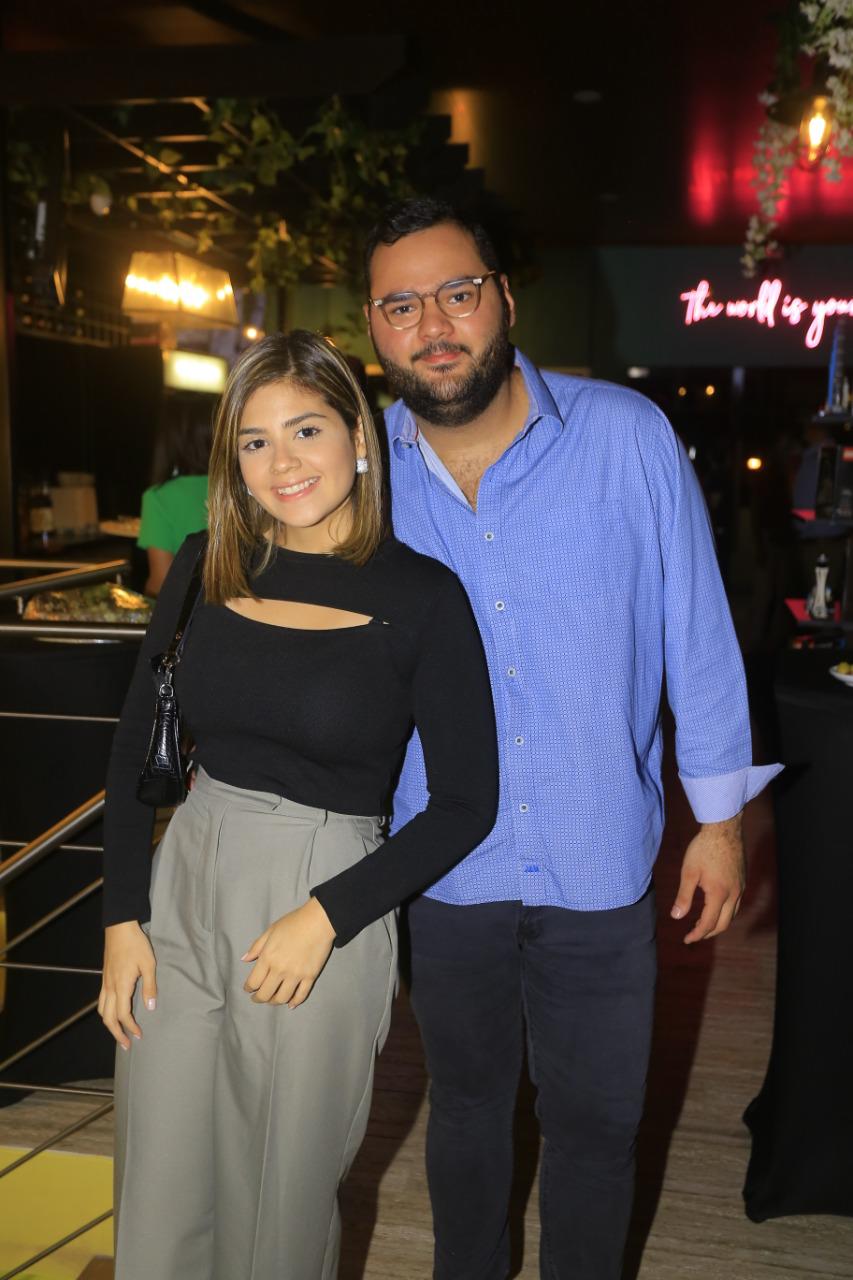 Coctel fraternal por apertura de Macchiato Coffee Lounge