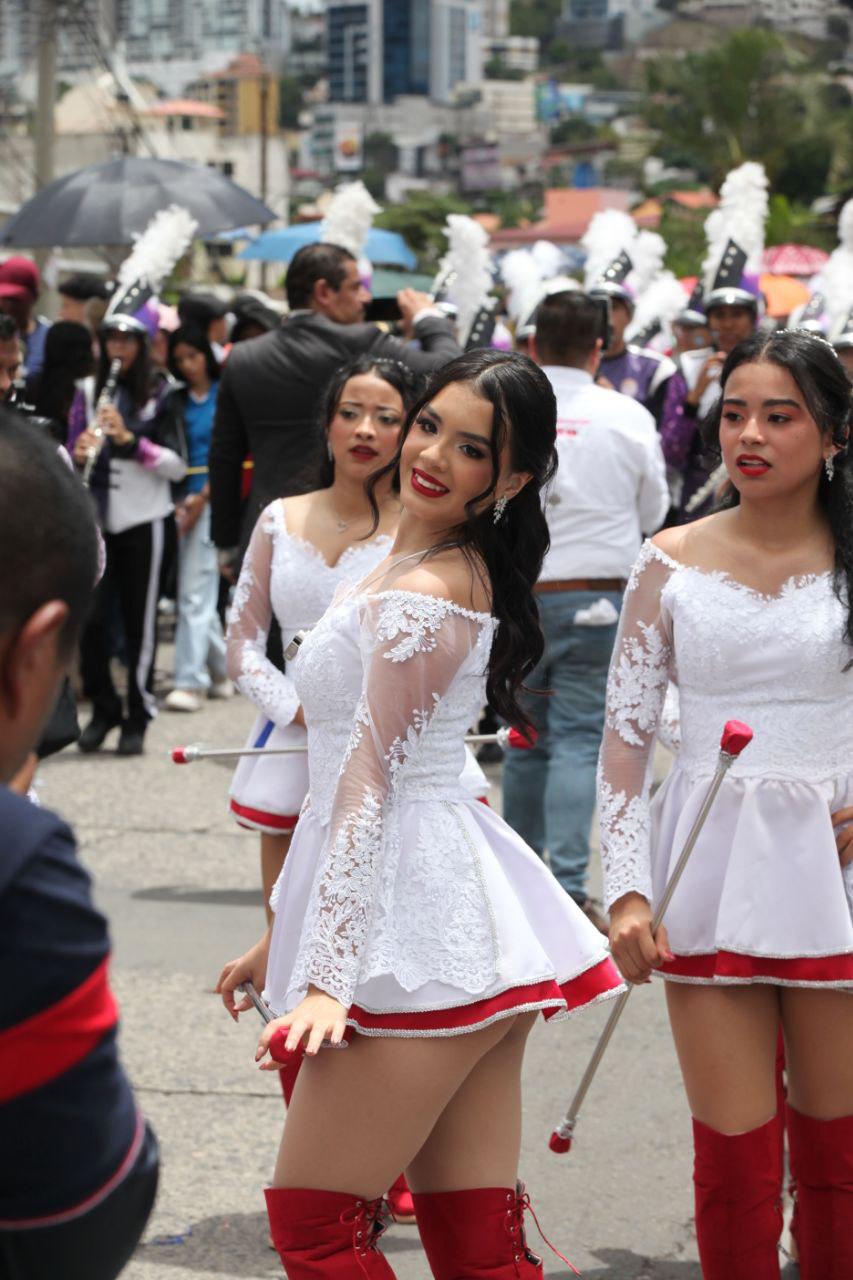 Angelical rostro: ¿quién es la linda palillona del Instituto Santa Mónica?