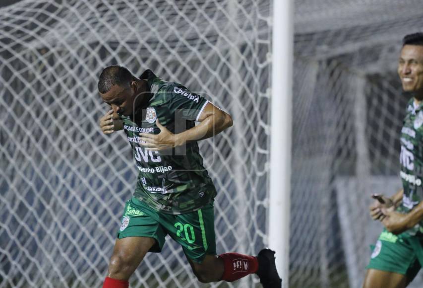 Angustia por futbolista, adiós de Nazar y festejo verde: Las imágenes del Victoria - Marathón