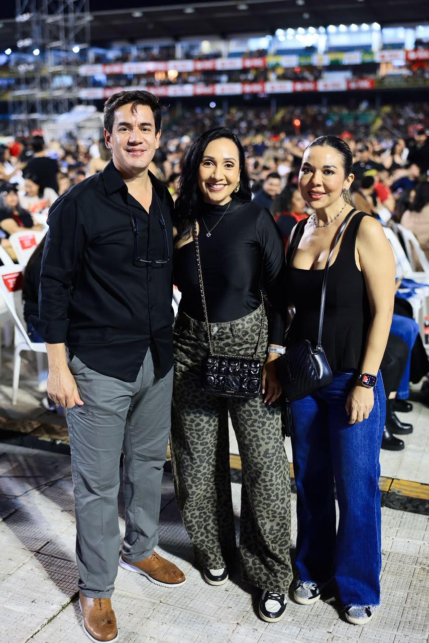 Así disfrutaron los hondureños el inolvidable show de Ricardo Arjona en San Pedro Sula