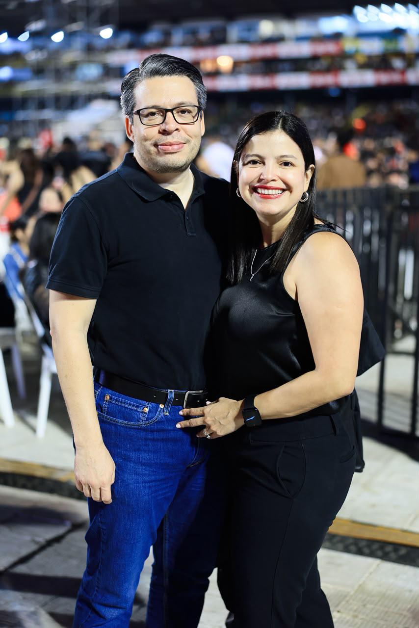 Así disfrutaron los hondureños el inolvidable show de Ricardo Arjona en San Pedro Sula