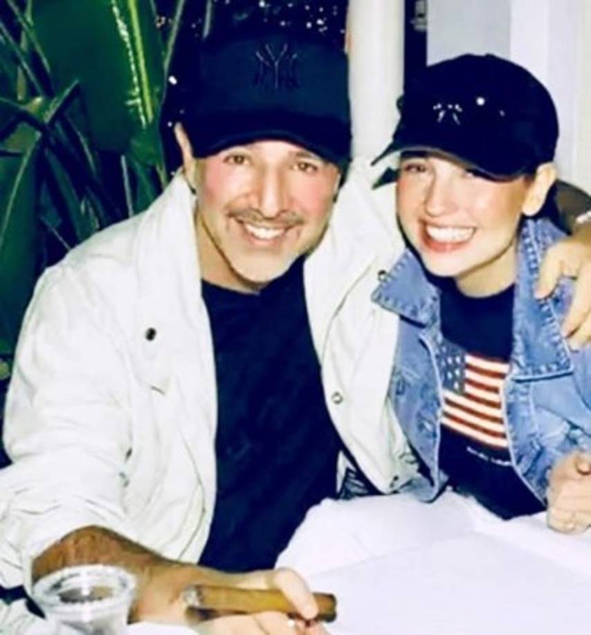 'Es posible que quieras imaginarlo como la niña-novia. Había un esfuerzo consciente para mantenerme como la típica chica estadounidense, lo que sea que eso signifique. Fue muy controlado. No había libertad para mí como ser humano. Era casi como estar presa', aseguró Mariah.