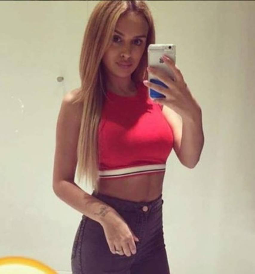 La ex de Martial se encuentra molesta al ver que el jugador tiene un nuevo amor.