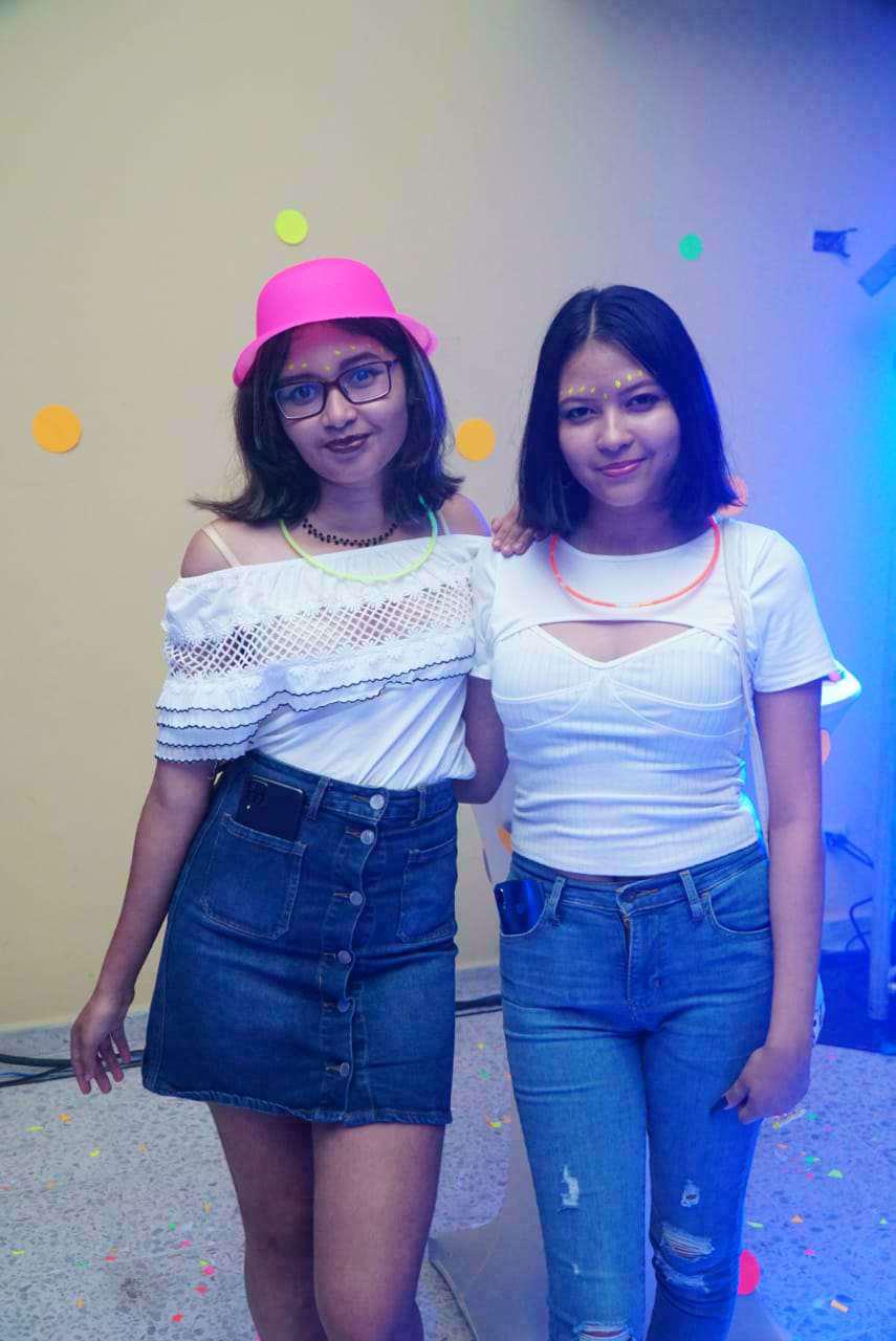 La Glow Party de los estudiantes de la Universidad UTH
