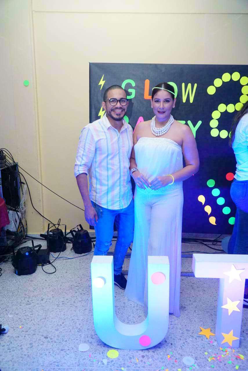 La Glow Party de los estudiantes de la Universidad UTH