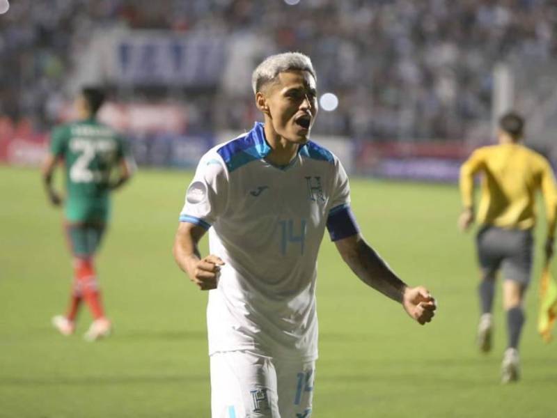 Andy Nájar fue uno de los capitanes en el duelo de ida entre Honduras y México en el Estadio Nacional por la Nations League.