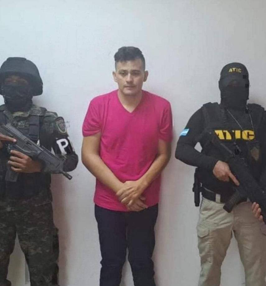 Las víctimas, creyendo en la autenticidad de las ofertas, realizaban transferencias a cuentas bancarias abiertas por los mismos implicados. Sin embargo, cuando intentaron cancelar las transacciones, el dinero ya había sido retirado por los miembros de la red.