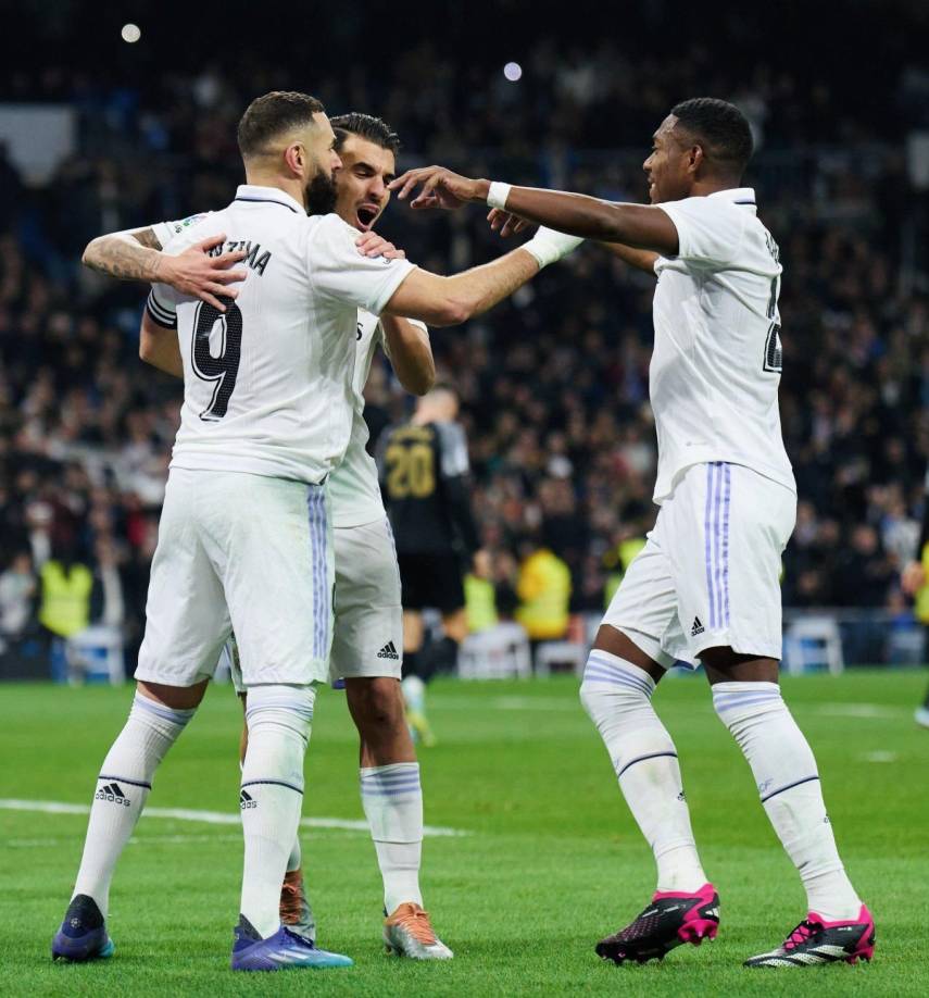 <i><b>“Y yo he dicho muchas veces que para mí es el mejor delantero del mundo, y sigue siendo así. Sin duda”</b></i>, señaló David Alaba al referirse a Karim Benzema.