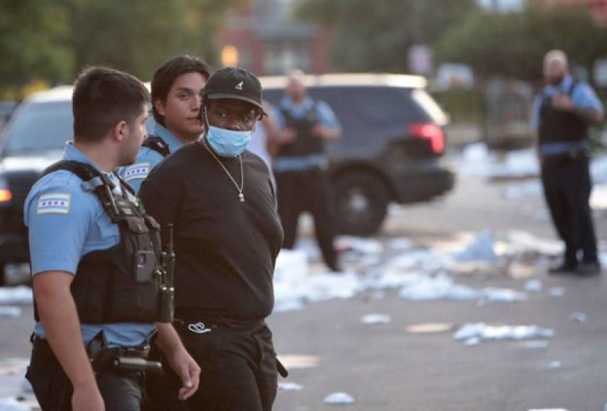 Estados Unidos se ha convertido en el escenario de masivas protestas raciales desde la muerte de George Floyd en junio pasado a manos de cuatro agentes policiales.