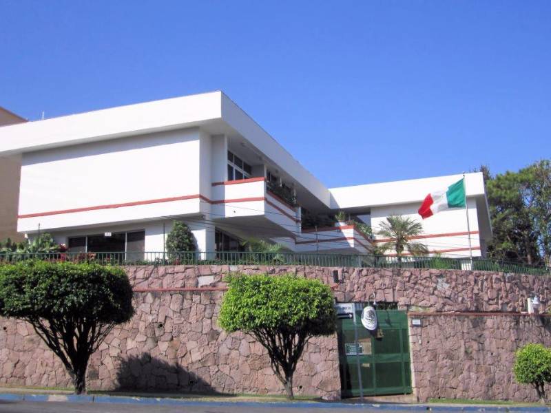 Instalaciones de la embajada de México en Tegucigalpa.