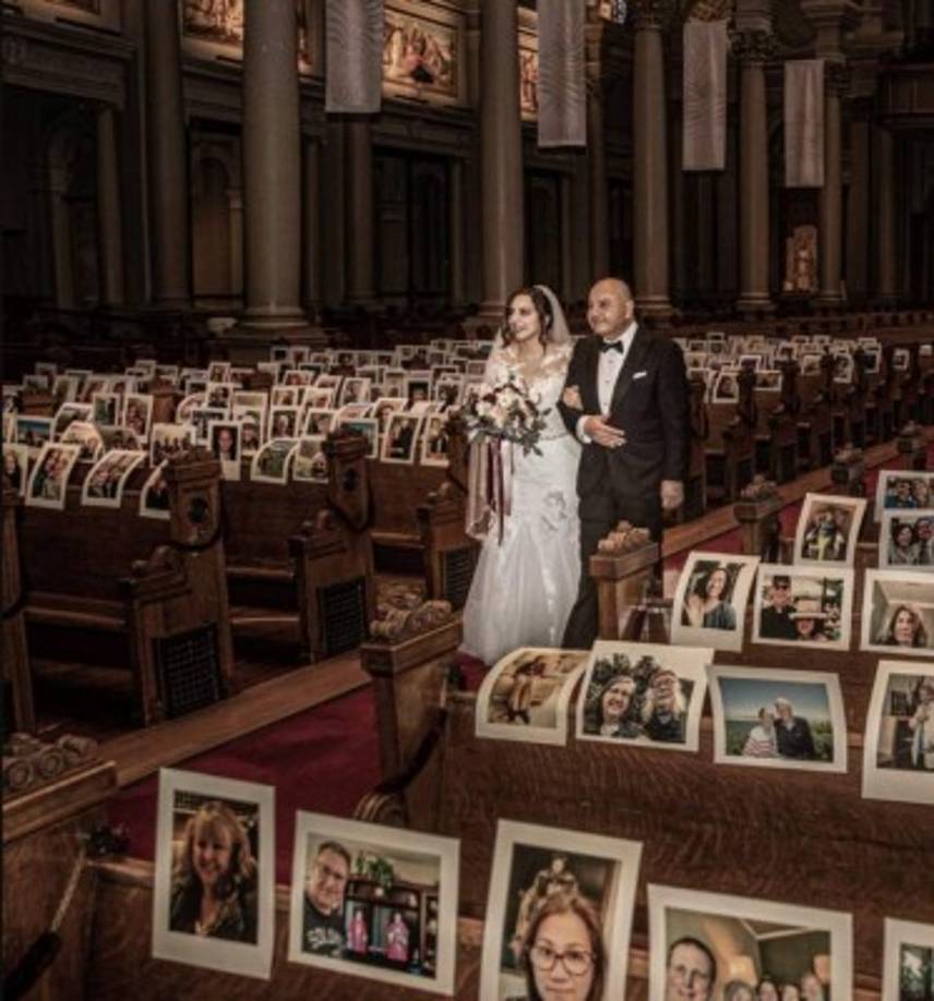 Tal fue el caso de la pareja estadounidense Parris Khachi y Emily Manashi, que habían planeado su boda en una catedral de San Francisco desde hace un año.