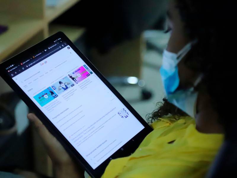 De cada diez personas en Honduras, siete cuentan con el servicio de telefonía celular, de acuerdo con el último reporte de Conatel.