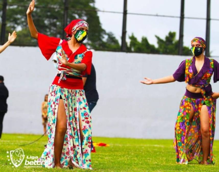 Los bailes que se realizaron en el show inaugural del Torneo Apertura 2021.