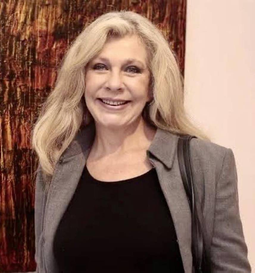 La noticia de su deceso fue confirmada por su hija<b> Camilia Sodi</b>, quien compartió una historia de Instagram con el texto: “<b>Ernestina Sodi. Mi mamá, abuela de mis bebés. Noviembre 8, 2024. Descansa en paz</b>”. Mientras tanto, Laura dijo: <b>“Que Dios la acompañe, que Dios la bendiga. Que tenga un regreso a casa lleno de luz, lleno de cariño y que vuele alto. Que Dios la perdone y la reciba en sus brazos, en su casa</b>”, externó.