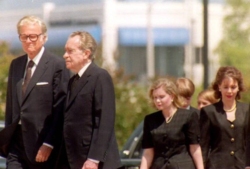 El expresidente Richard Nixon fue uno de los líderes mundiales más cercanos a Graham.