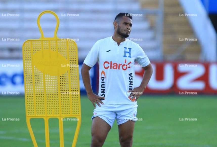El mediocampista Alex López de la Liga Deportiva Alajuelense volvió a pisar el césped del estadio Nacional de Tegucigalpa, en donde tuvo grandes juegos cuando jugaba con Olimpia.