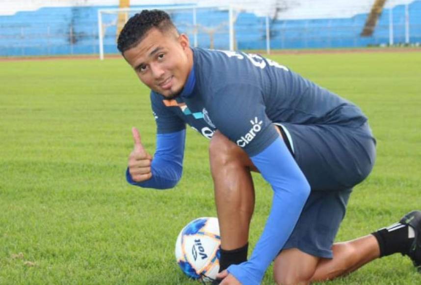 Walter Martínez Betanco: Será una de las novedades en el 11 titular de Honduras ante Granada. El jugador del Motagua junto a Alex López serán los encargados de generar el fútbol.