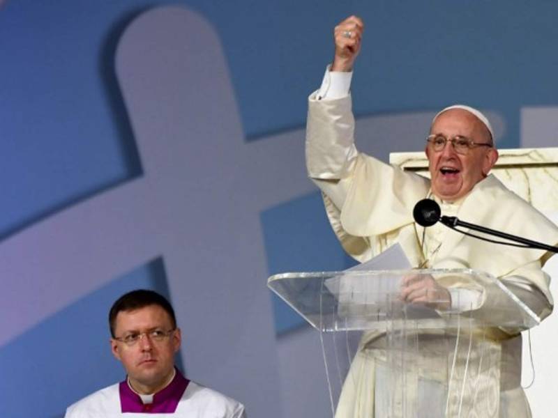 El Papa pidió a la Comunidad Internacional una solución justa y pacifica para superar la crisis en Venezuela./AFP.