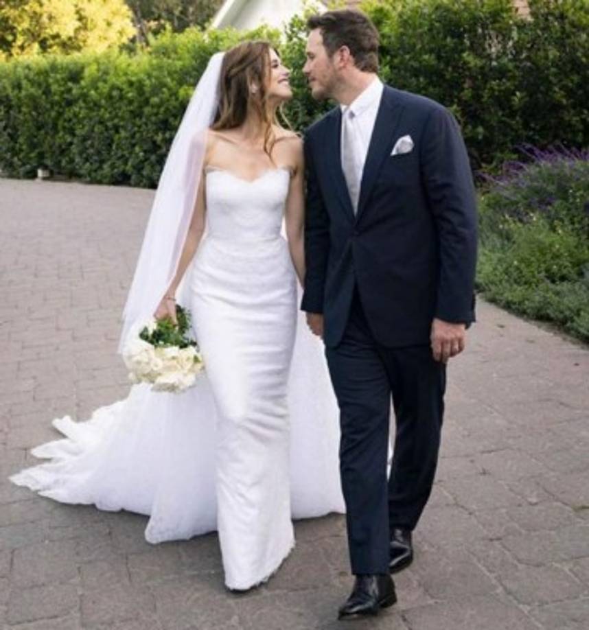 6. Chris Pratt y Katherine Schwarzenegger.<br/><br/>A meses de su separación de Anna Faris, Chris Pratt reencontró el amor en Katherine Schwarzenegger, hija de Arnold Schwarzenegger. <br/><br/>Un año después la pareja cristiana -él más recientemente convertido- se casó en una ceremonia súper tradicional en Montecito, California.<br/><br/>MIRA: <a href='https://www.laprensa.hn/espectaculos/1203055-411/conoce-al-nuevo-amor-novia-chris-pratt-katherine-schwarzenegger?page=1' style='color:red;text-decoration:underline' target='_blank'>¿Quién es Katherine Schwarzenegger?, la nueva esposa de Chris Pratt</a>