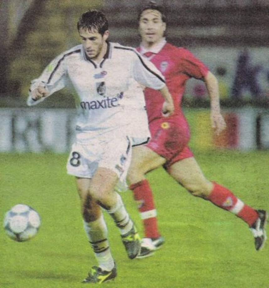 25 de junio de 2005: el centrocampista del Uniao Leiría (1ª división portuguesa) Hugo Cunha, de 28 años, muere cuando disputaba un partido con unos amigos. El jugador, víctima de un infarto de corazón, cayó al césped y no pudo ser reanimado.<br/>