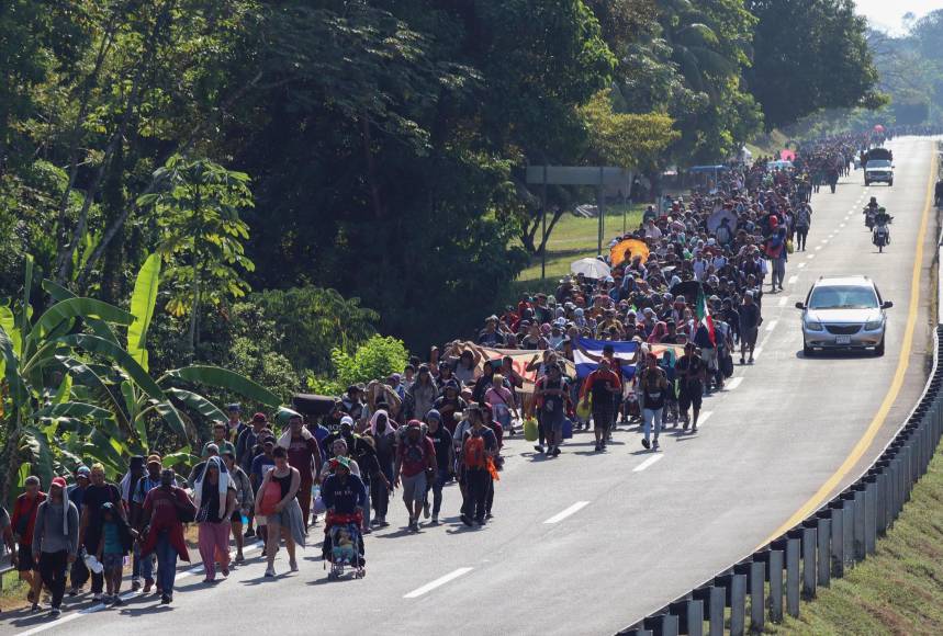 En este contexto, el director del Centro de Dignificación Humana (CDH), Luis Rey García Villagrán, quien acompaña a la caravana, cuestionó el encuentro entre México y Estados Unidos por el rechazo a los migrantes.